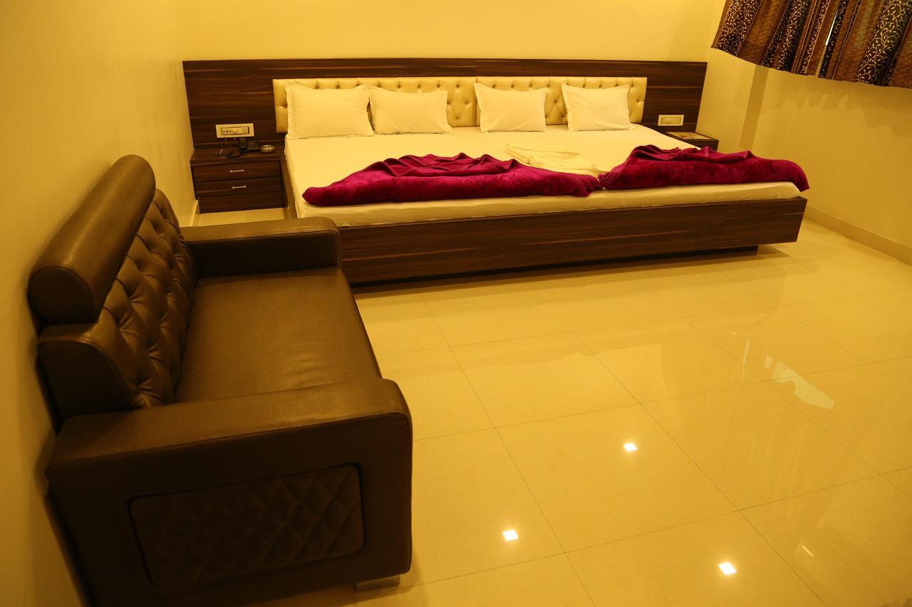 Hotel Kingsway Ajmer Esterno foto