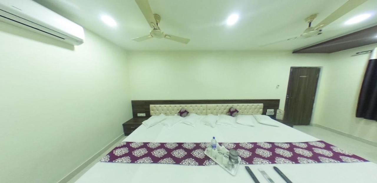 Hotel Kingsway Ajmer Esterno foto